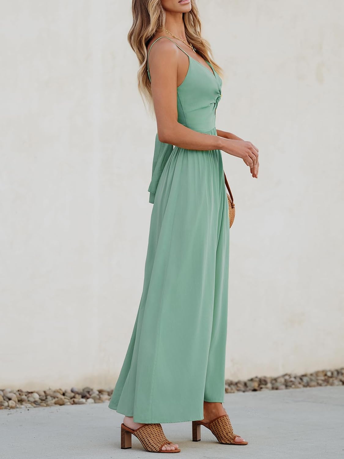 <p><strong>CUPSHE Women Summer Maxi V-Neck Cutout Straps Dress</strong></p> - Image 4